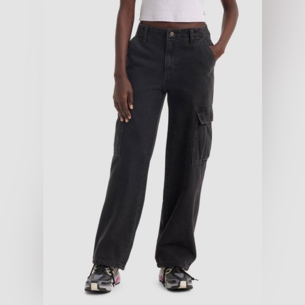 Levi’s ‘94 Baggy Wide Leg Cargo Jeans Size 28 in Black‎